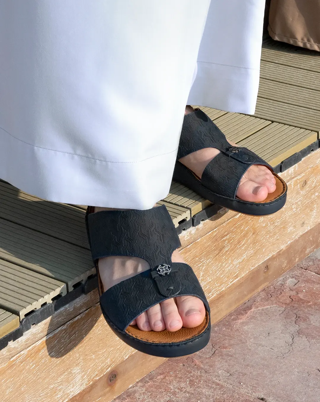 Rubber Finish Men Arabic Sandals